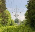 Na ochranná pásma v okolí elektrického vedení pomáhají dohlížet letadla